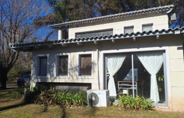 Casa en Barrio Privado GER