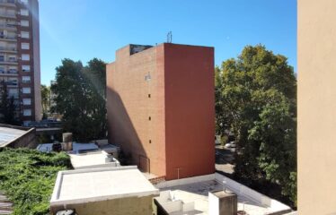 Crespo 1548  4° «C»