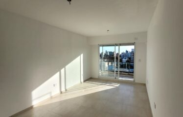 Ovidio Lagos 1225 10° «A»