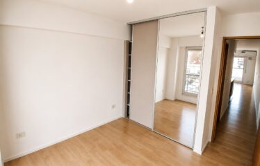 Cerrito 953